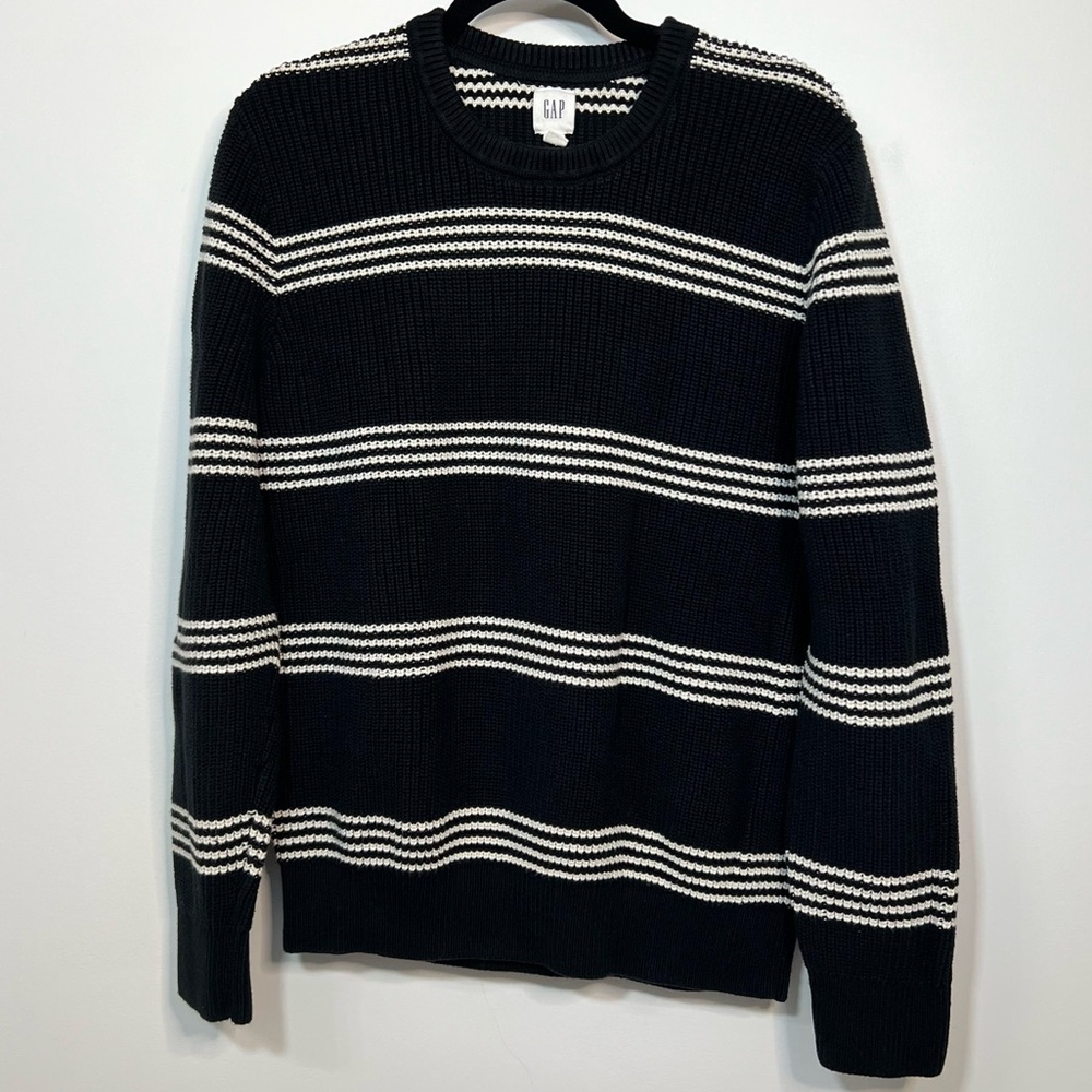 GAP Striped Knit Sweater size Large